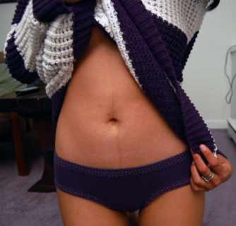 Młoda studentka. Zdolne usta. 