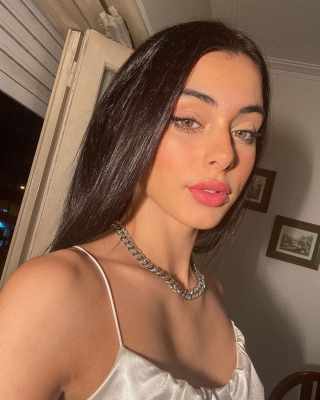 selfie 2